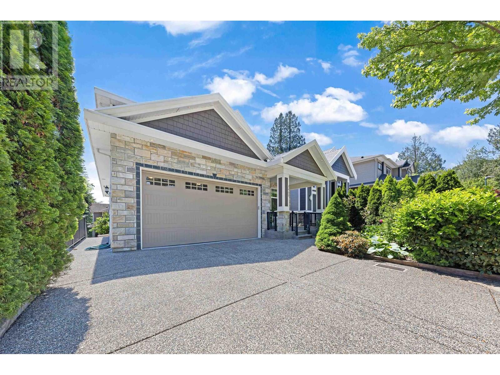 3462 Darwin Ave, Coquitlam, BC V3B 3H6