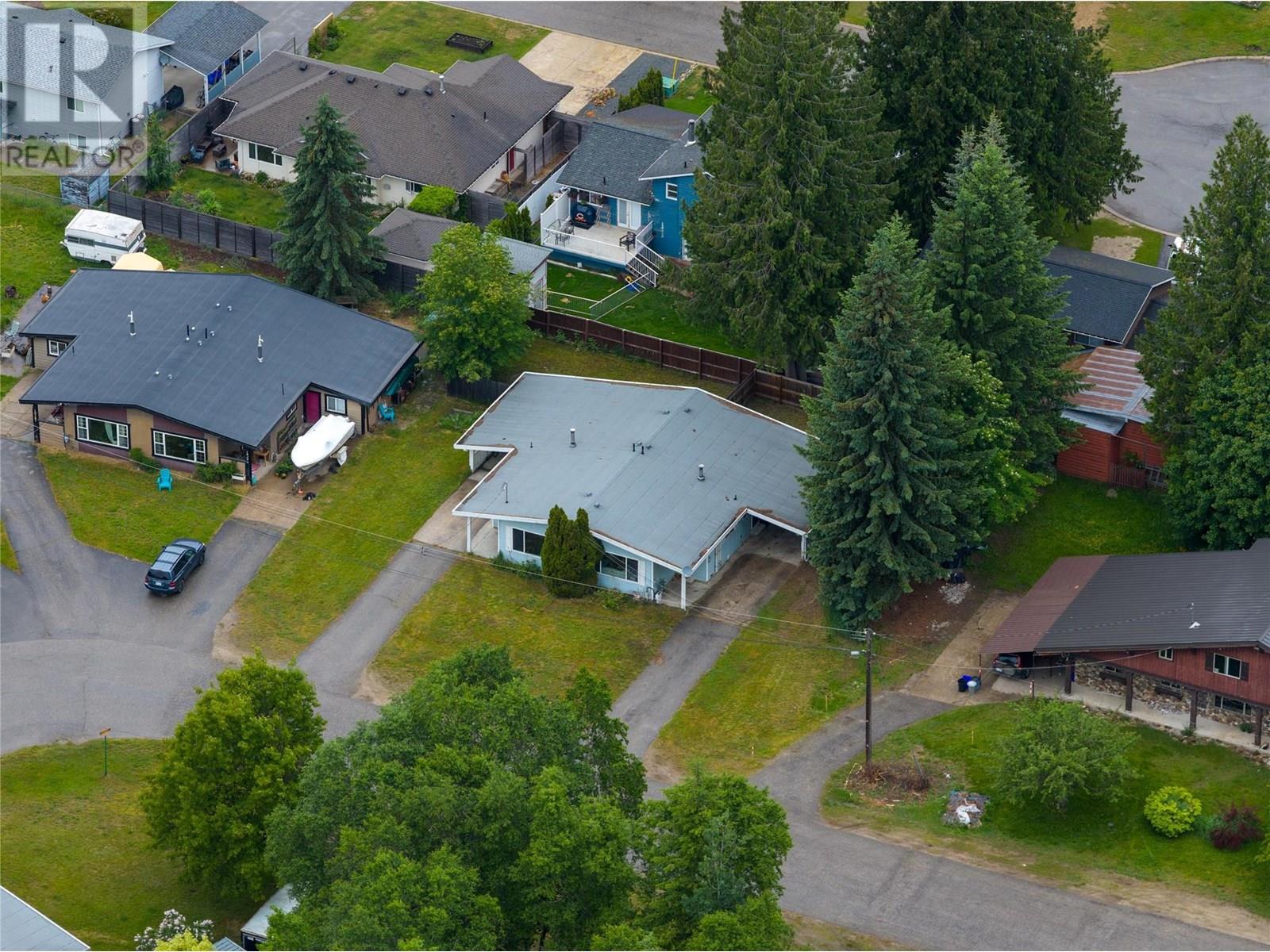 1822 Ab Maley Rd, Revelstoke, BC V0E 2S0