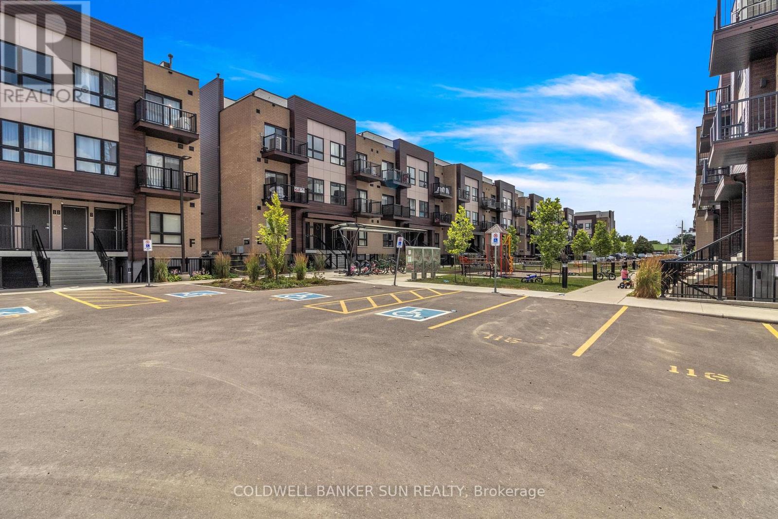 20 Palace Street #e12, Kitchener, ON N2E 3R9