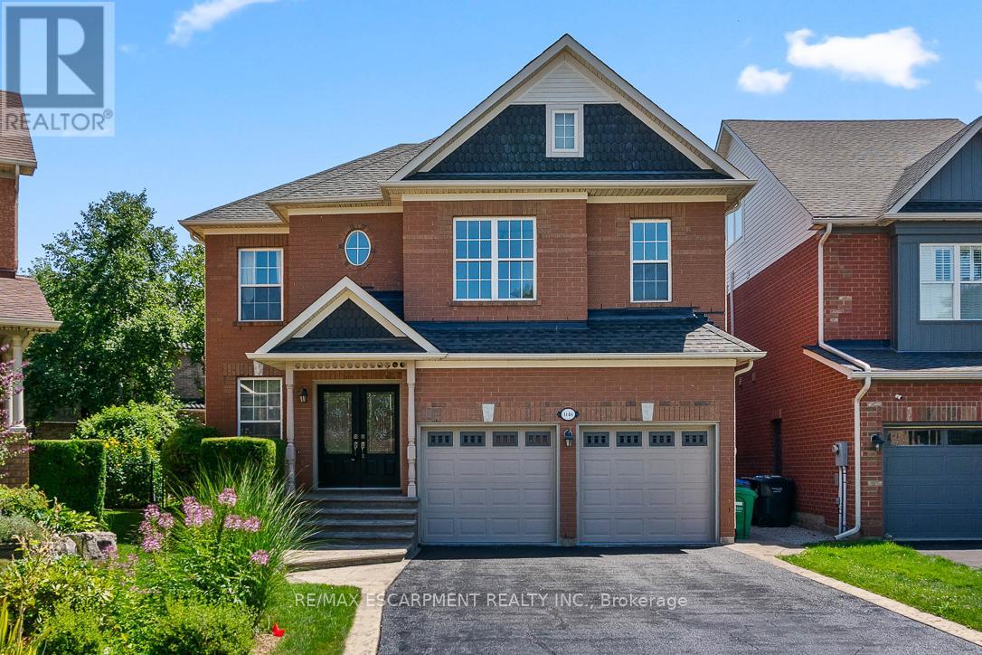 1146 Upper River Ct, Mississauga, ON L5W 1C2