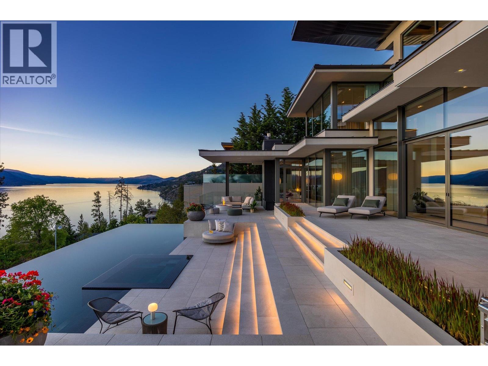 180 Sheerwater Court Unit 20, Kelowna, BC V1V 2X1