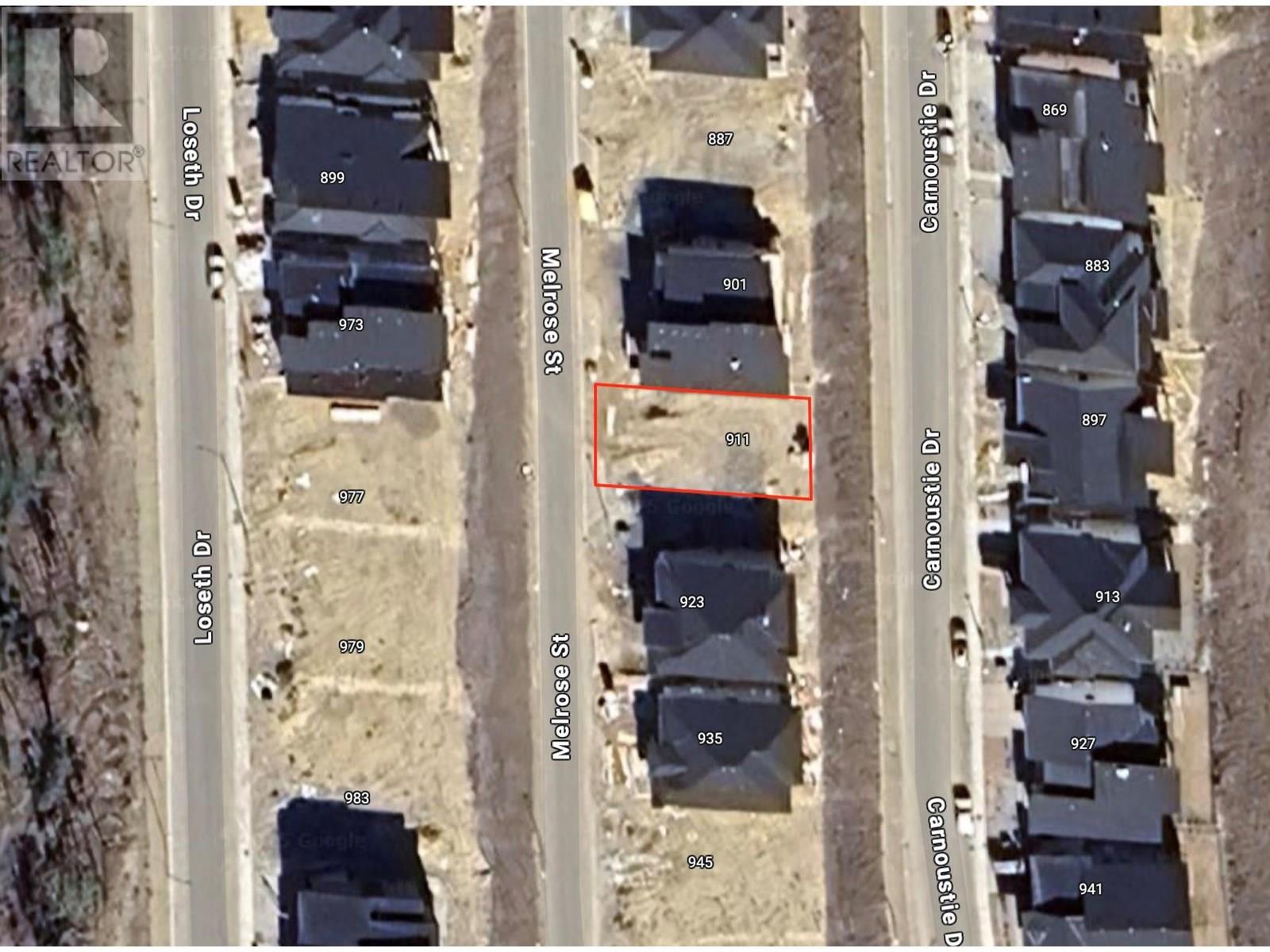 911 Melrose St, Kelowna, BC V1P 0A8