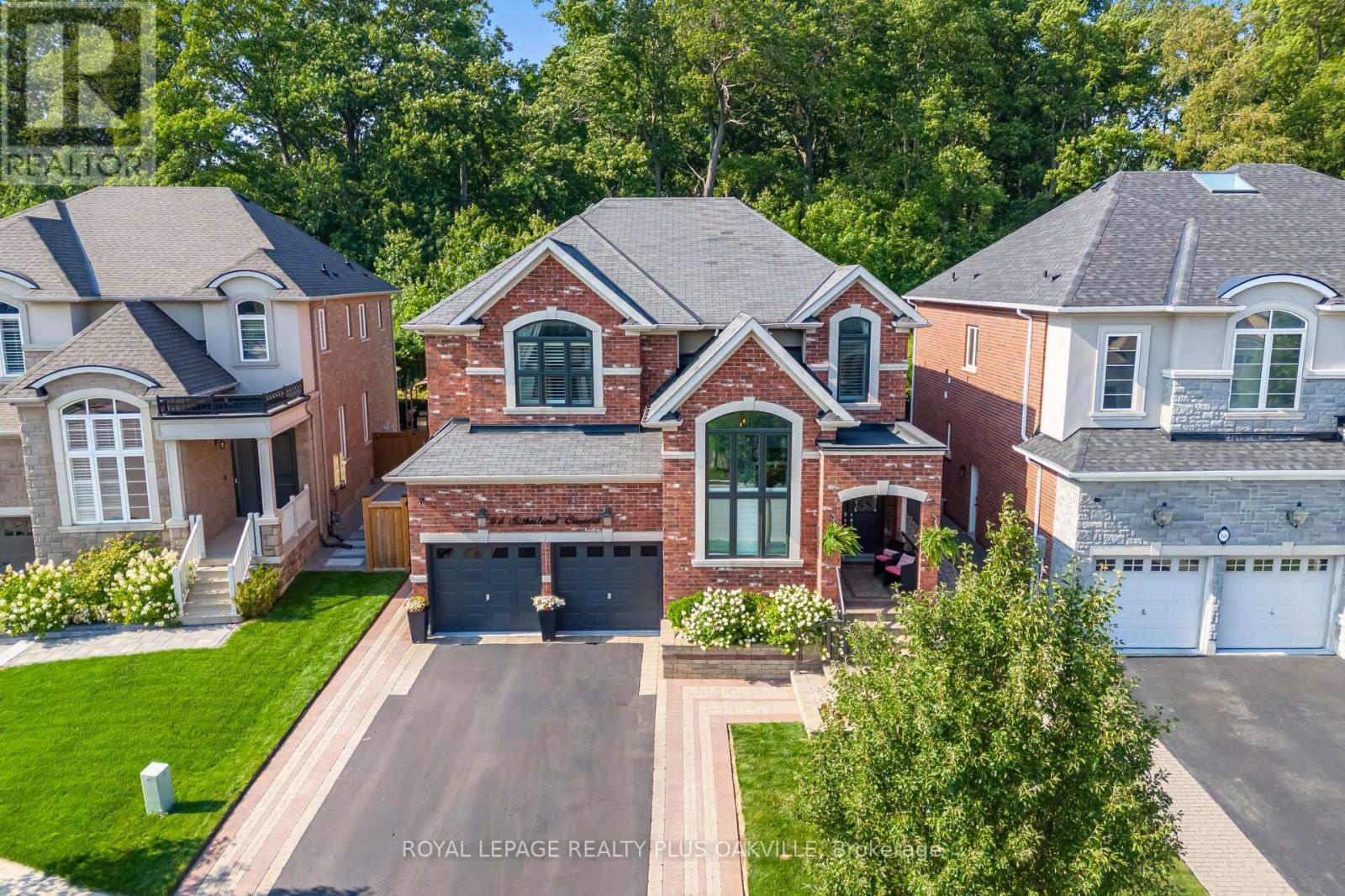 64 Sutherland Cres, Hamilton, ON L9K 0G9