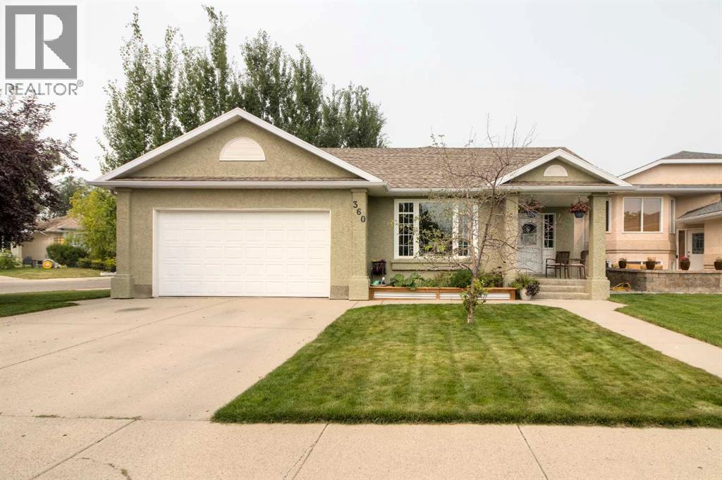 360 Heritage Cres W, Lethbridge, AB T1K 6V9