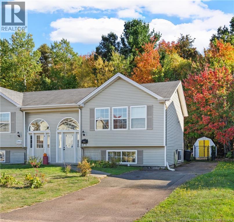 23 Glenview Ct, Riverview, NB E1B 4X7