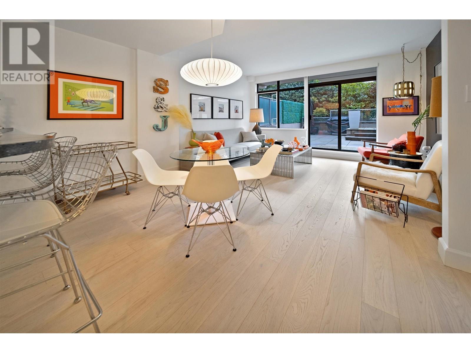 1688 Robson Street Unit 104, Vancouver, BC V6G 1C7