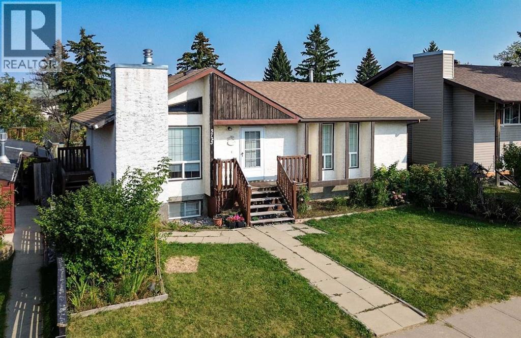 55 Street Unit 5723, Rocky Mountain House, AB T4T 1J7