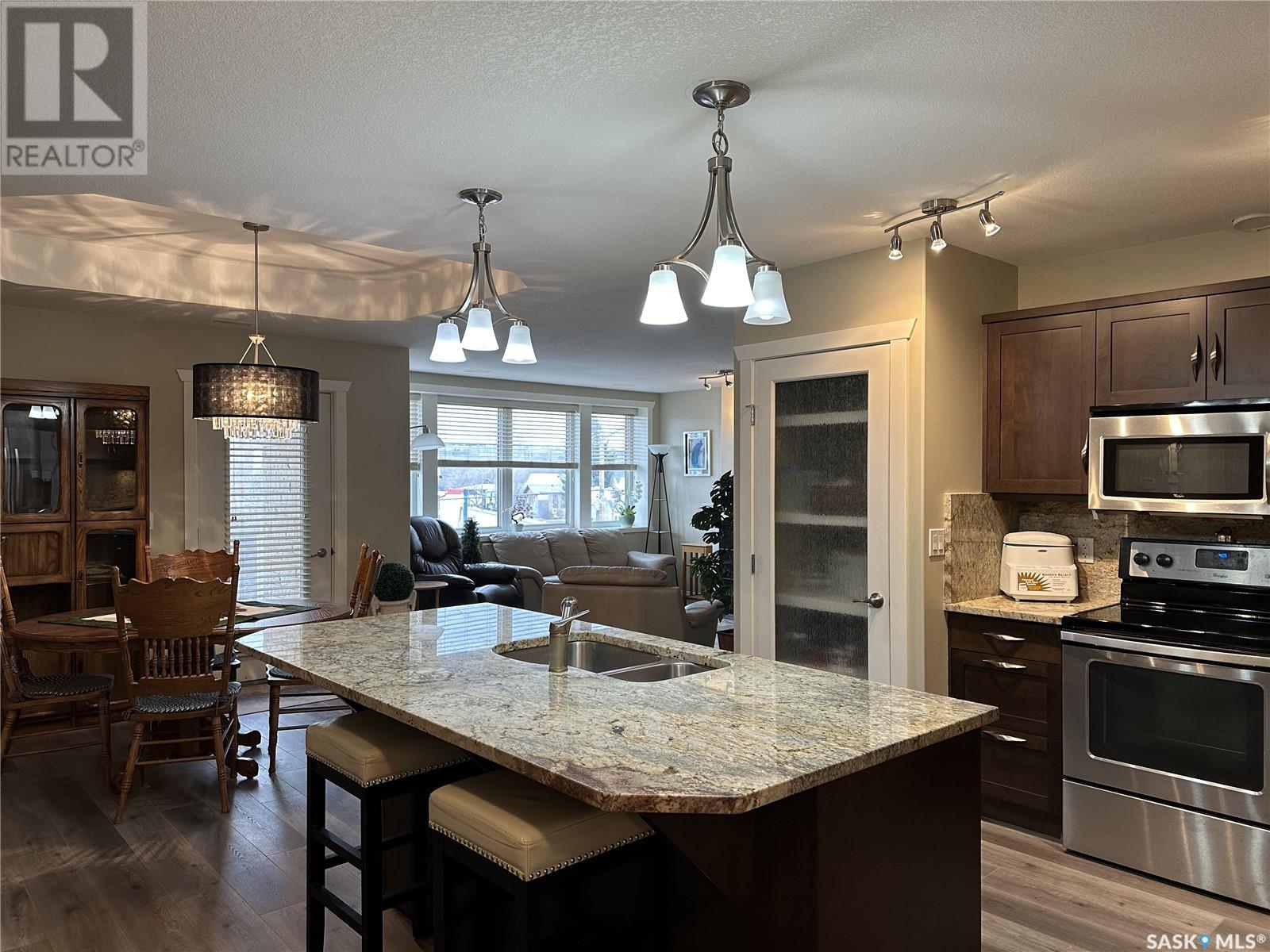 5 2nd Ave 2b, Lumsden, SK S0G 3C0 MLS SK966854 Houseful