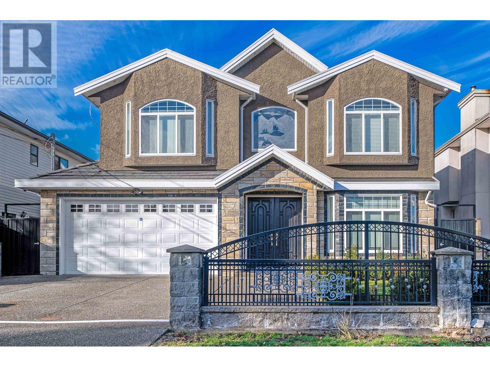 7821 17th Avenue, Burnaby, BC V3N 1M1