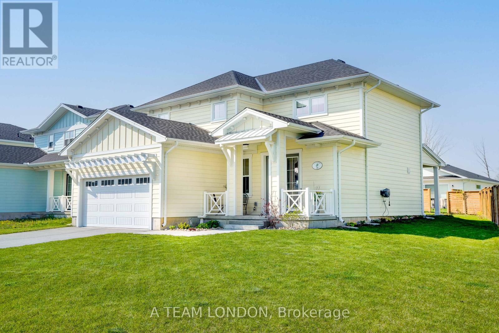35 Regatta Way, Central Elgin, ON N5L 0B6