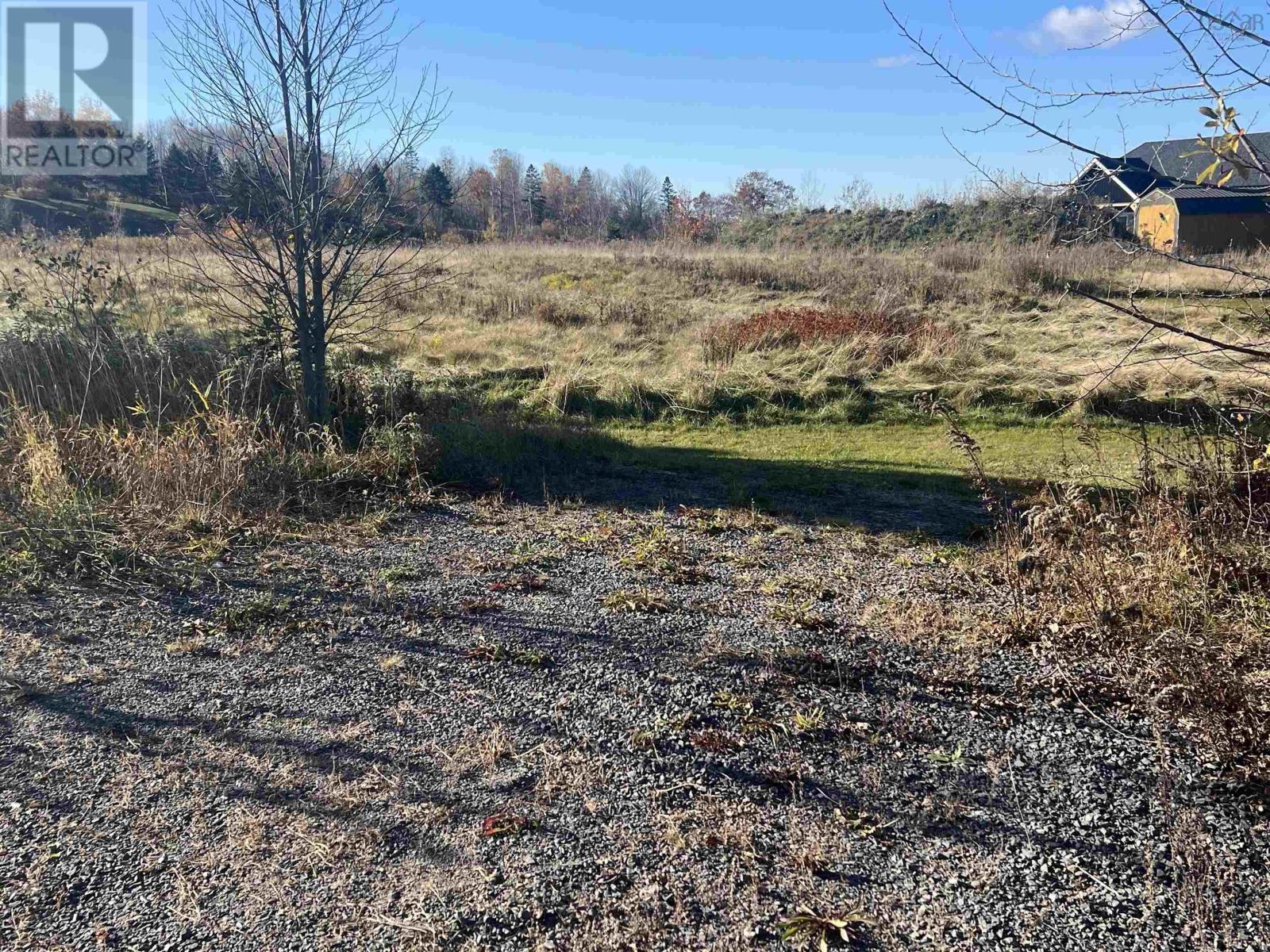 1 Old Oak Island Rd F, Wolfville, NS B4P 2R3