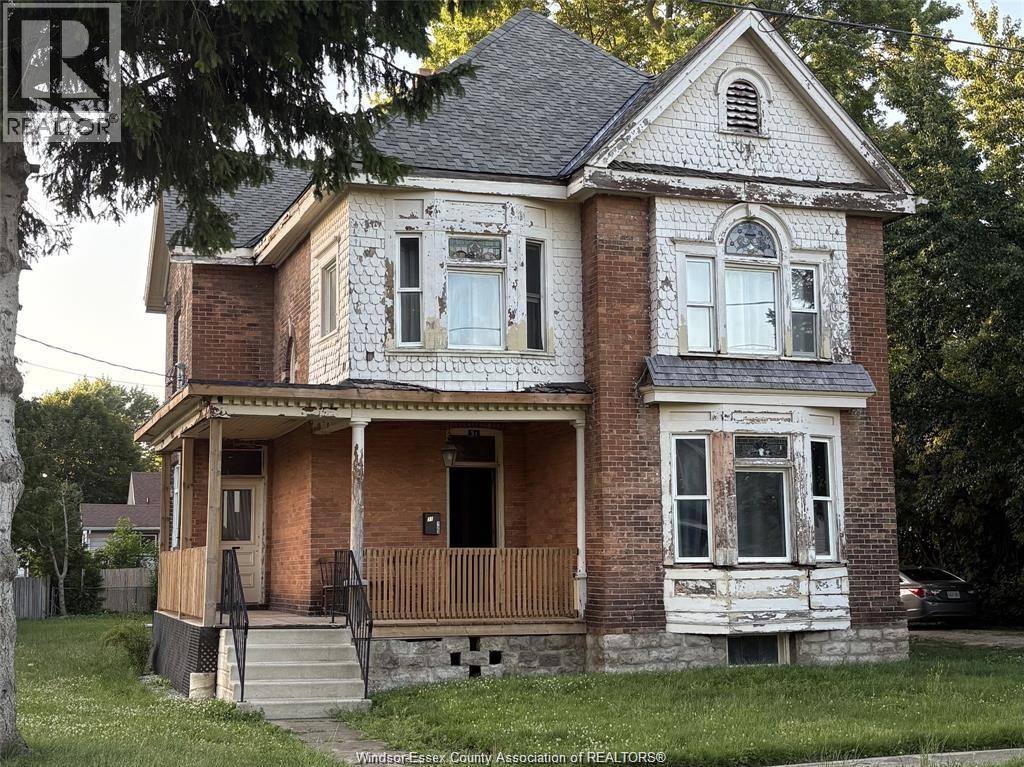 27 31 Wade St, Chatham, ON N7M 3T6