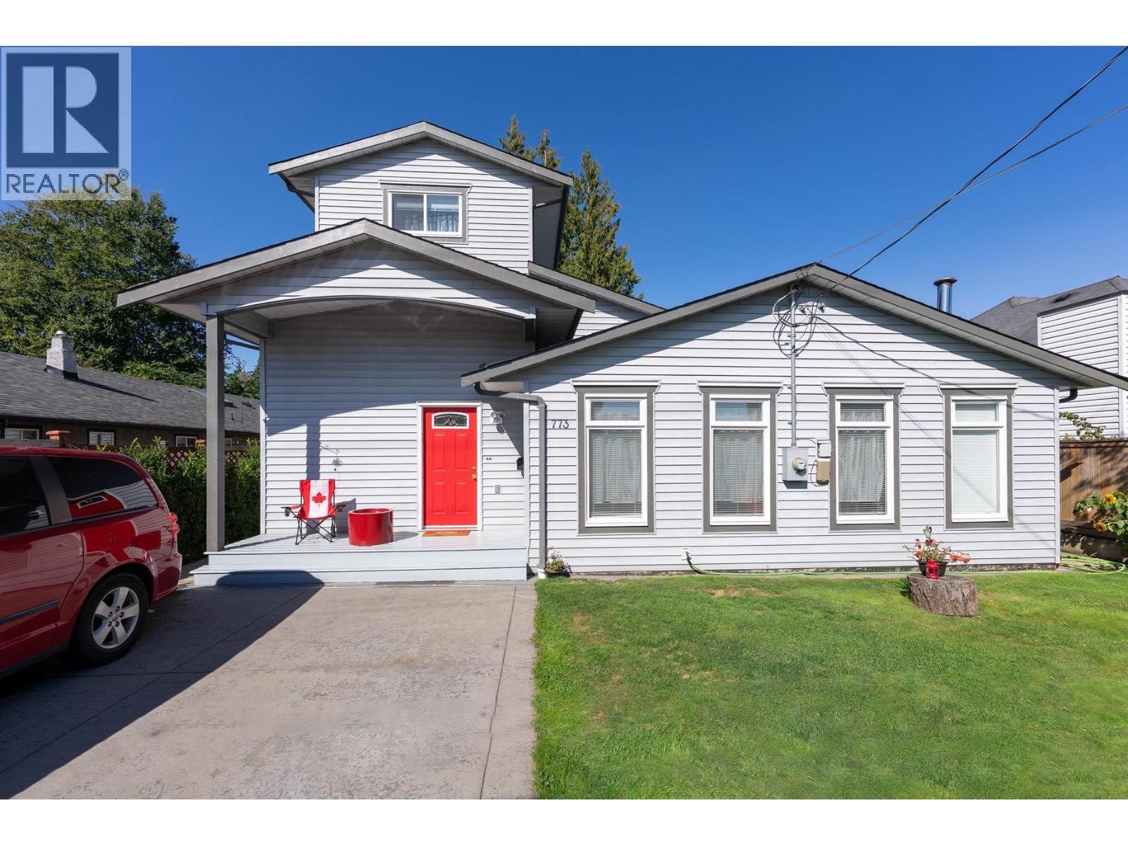773 Prairie Ave, Port Coquitlam, BC V3B 1R9