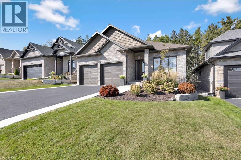 72 Lorne Card Dr, Paris, ON N3L 0E6