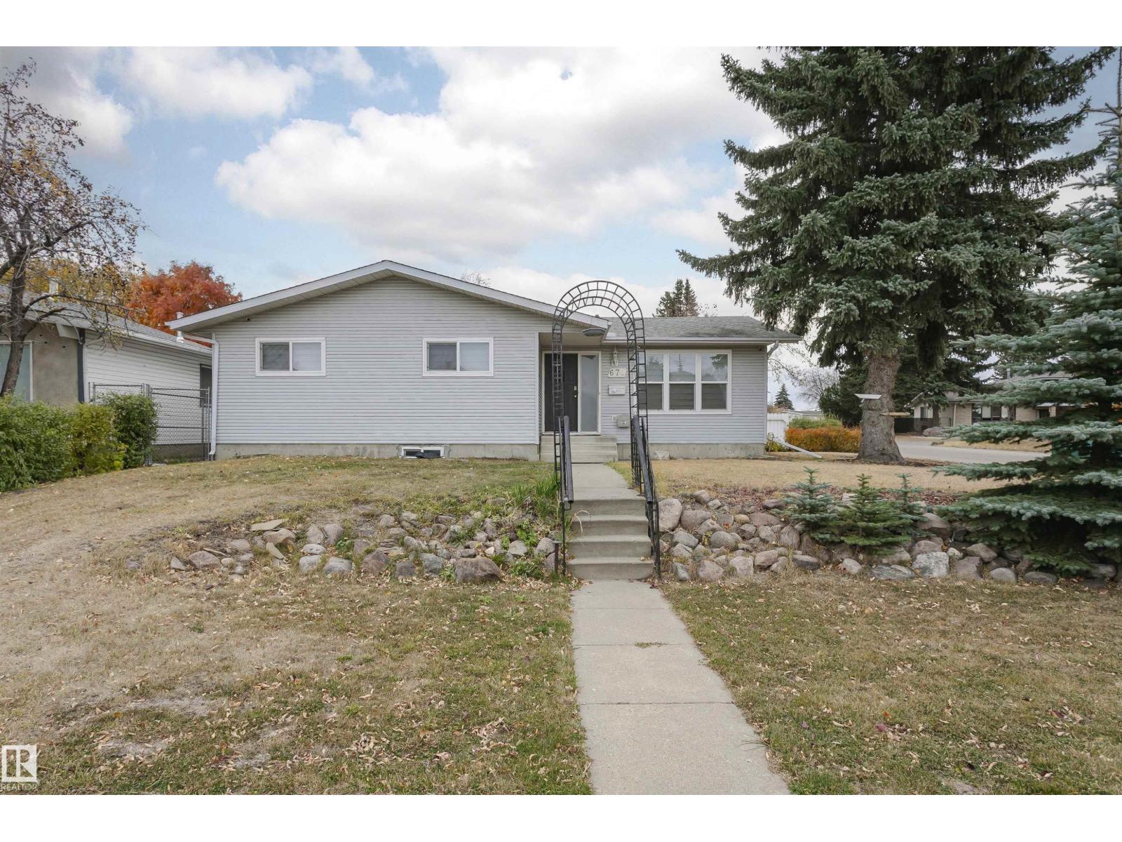 670 Lee Ridge Rd NW, Edmonton, AB T6W 0P2