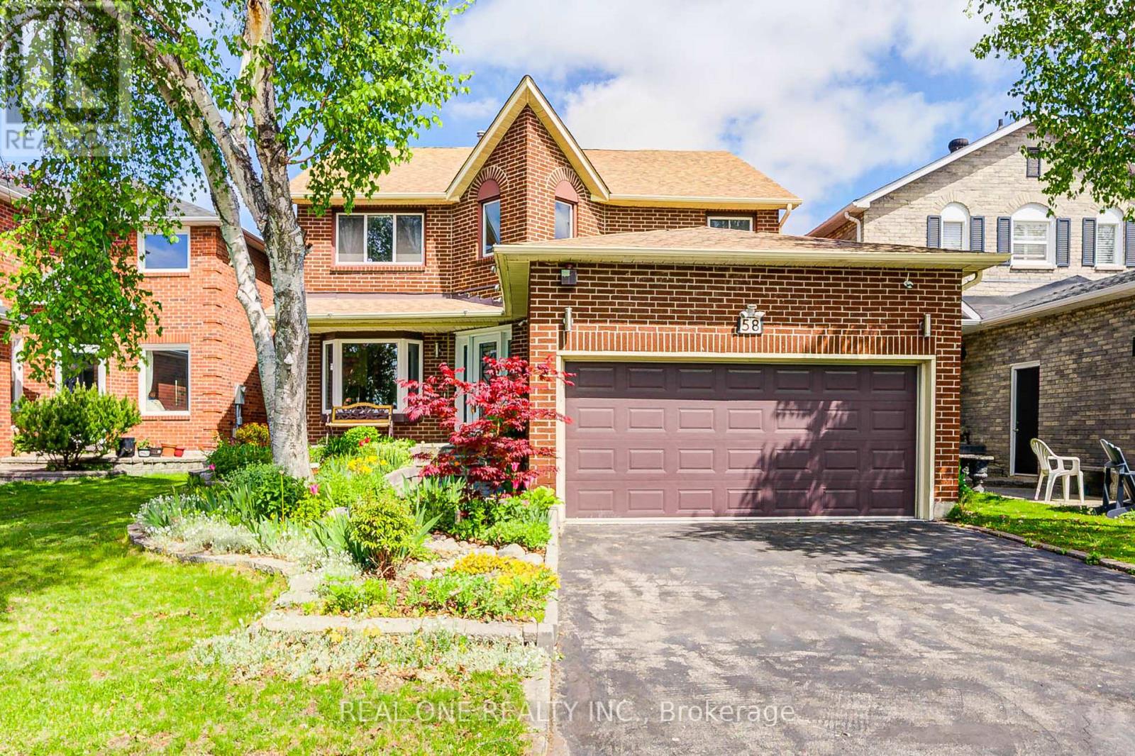58 Joseph Aaron Blvd, Vaughan Brownridge, ON L4J 6J1