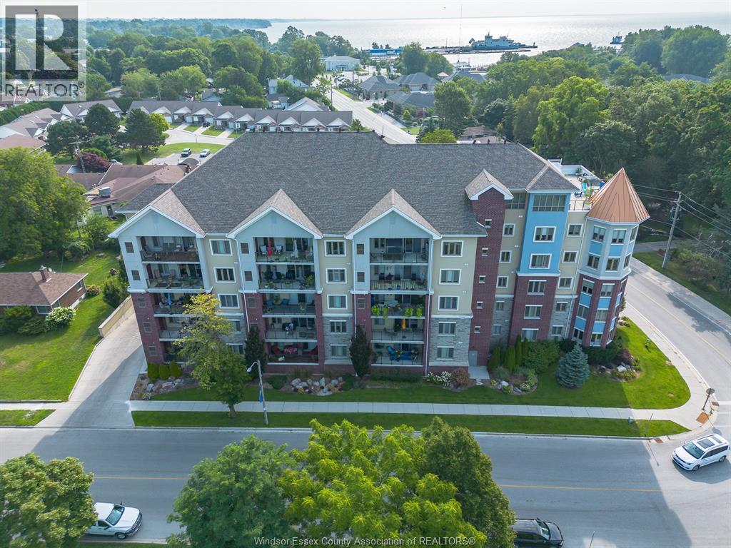 6 Park Street Unit 106, Kingsville, ON N9Y 0E7
