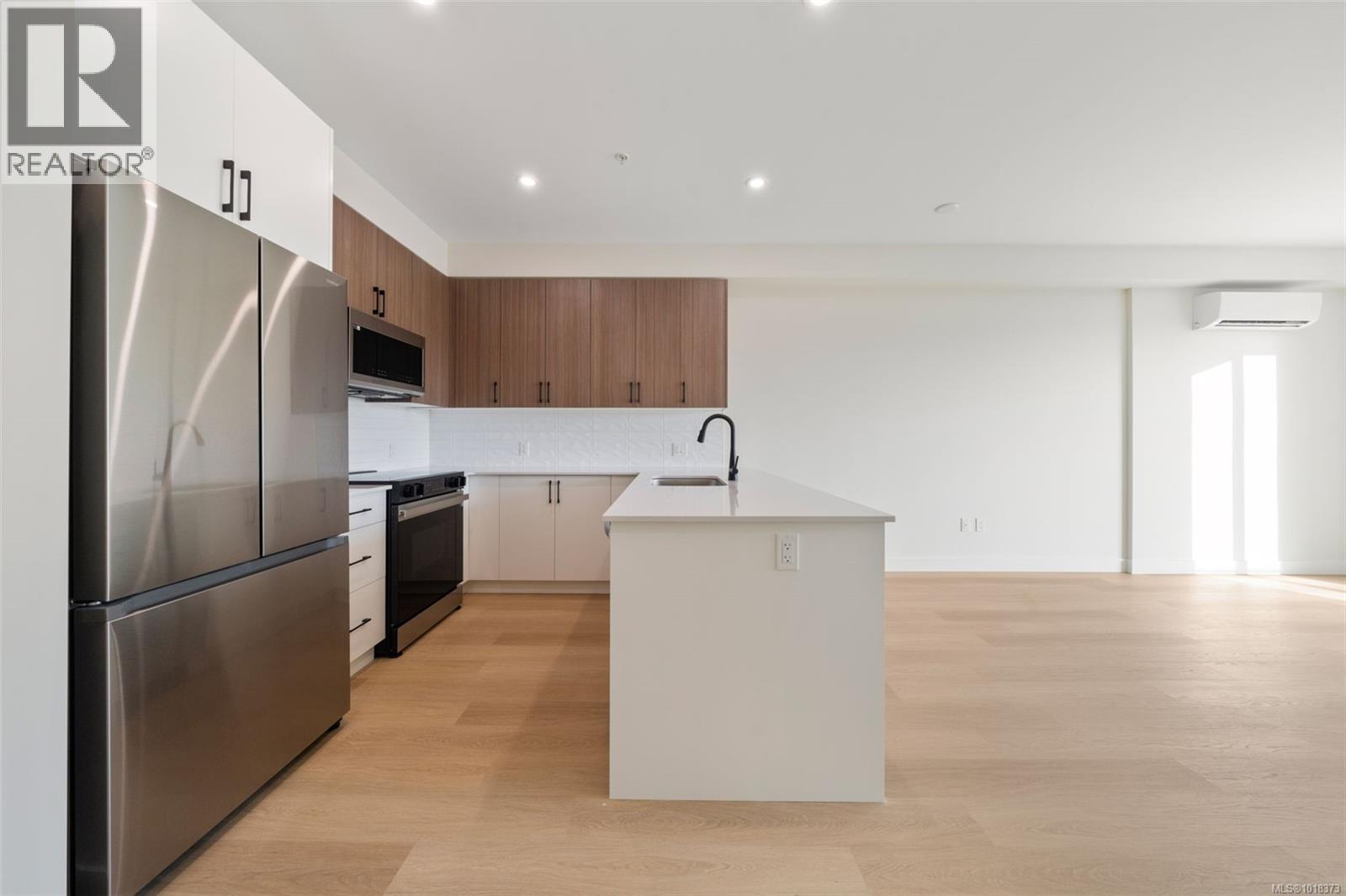 2770 Winster Rd Unit 413 Rd, Langford, BC V9B 7C7