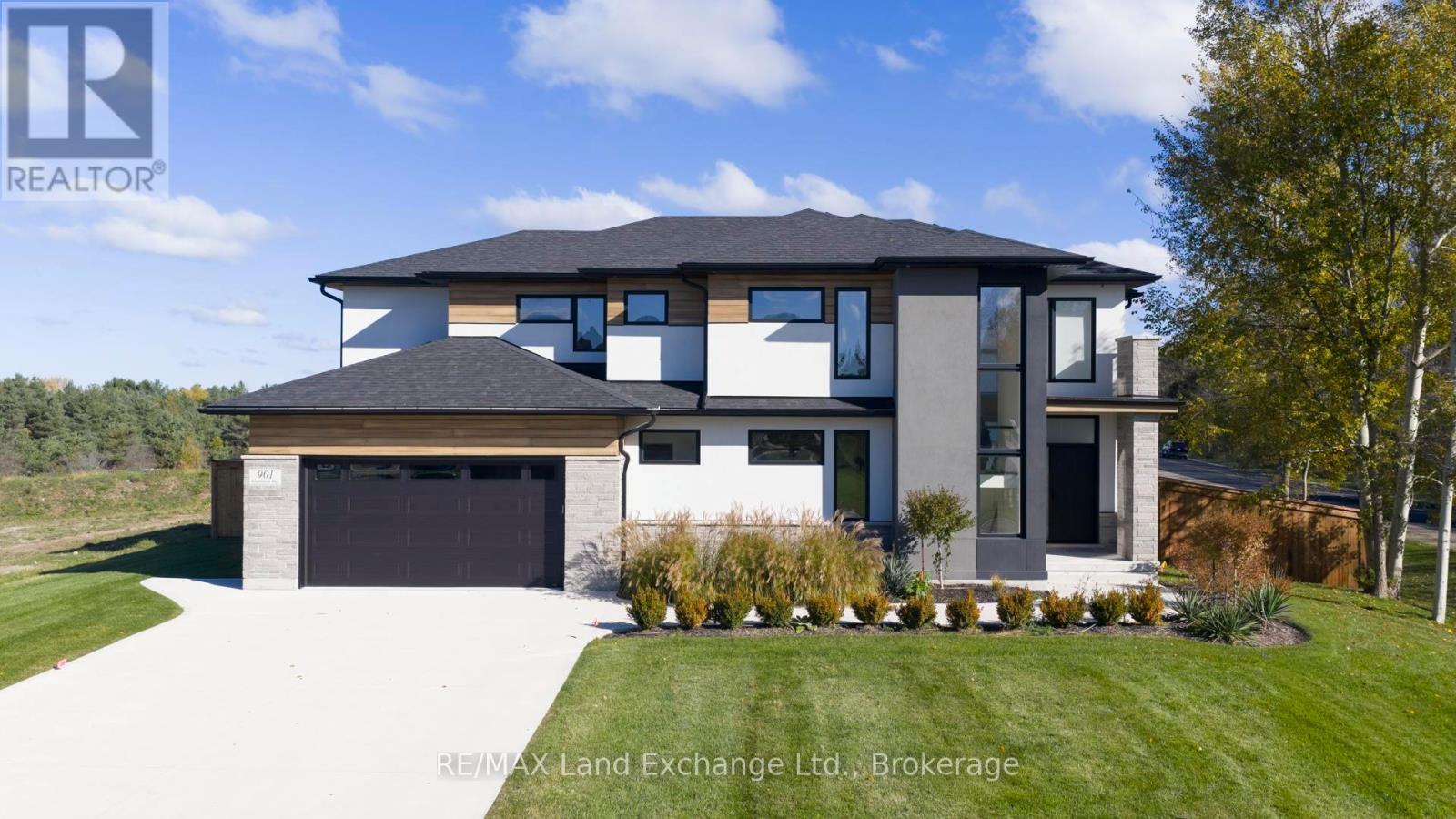 901 Bogdanovic Way, Huron-kinloss, ON N2Z 0H4