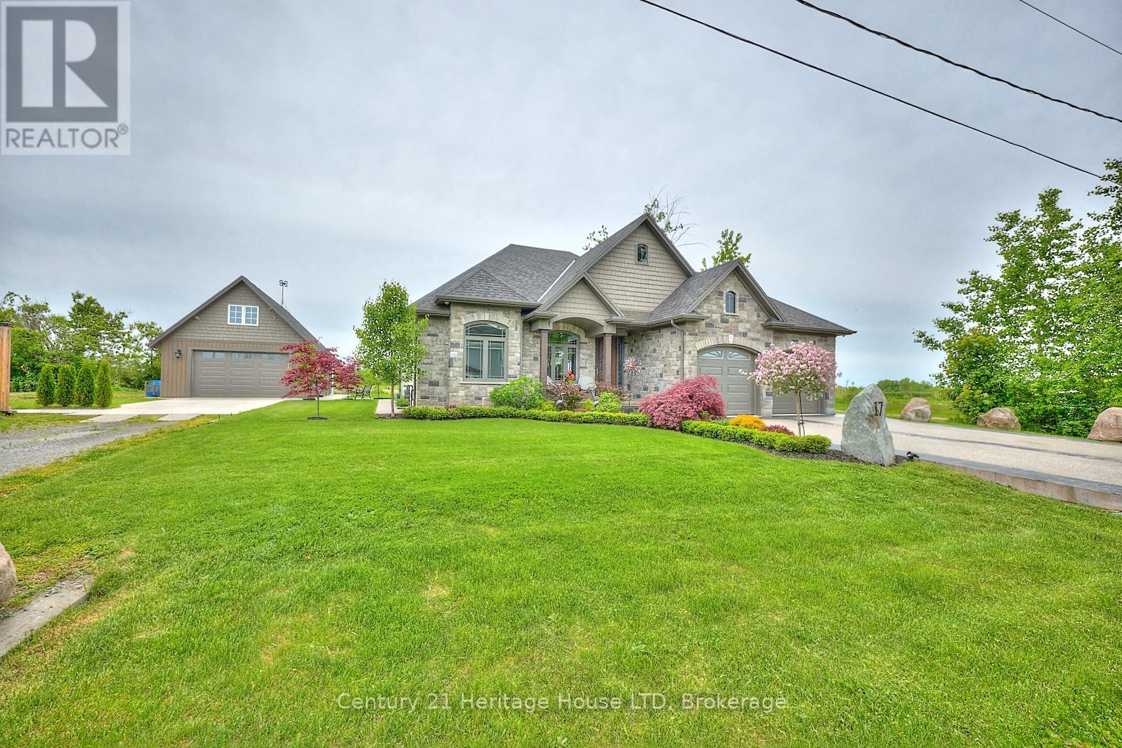 17 Biggar Rd, Thorold, ON L0S 1K0
