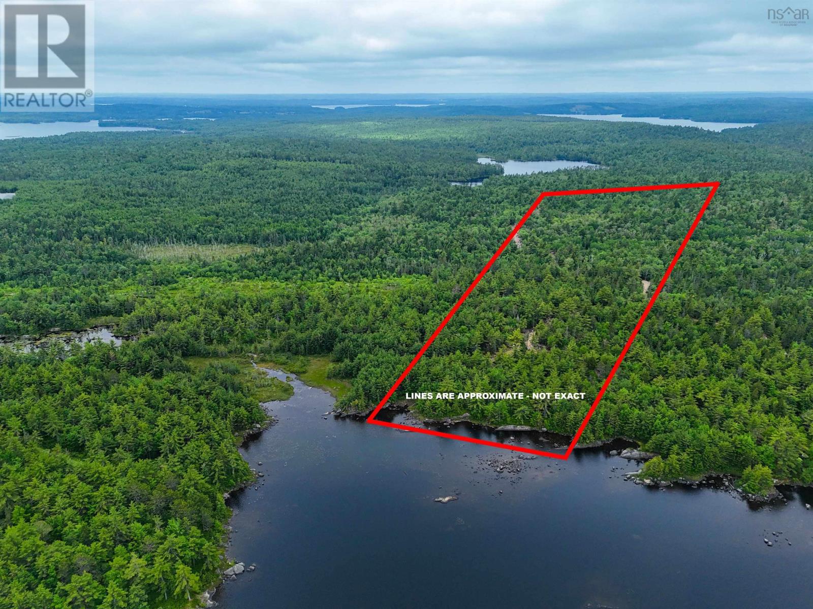Woodstock Road, Walden, NS B0J 2E0