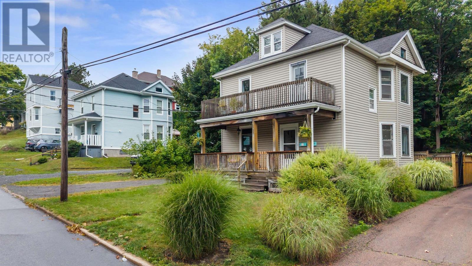 45 Bell St, New Glasgow, NS B2H 2A8