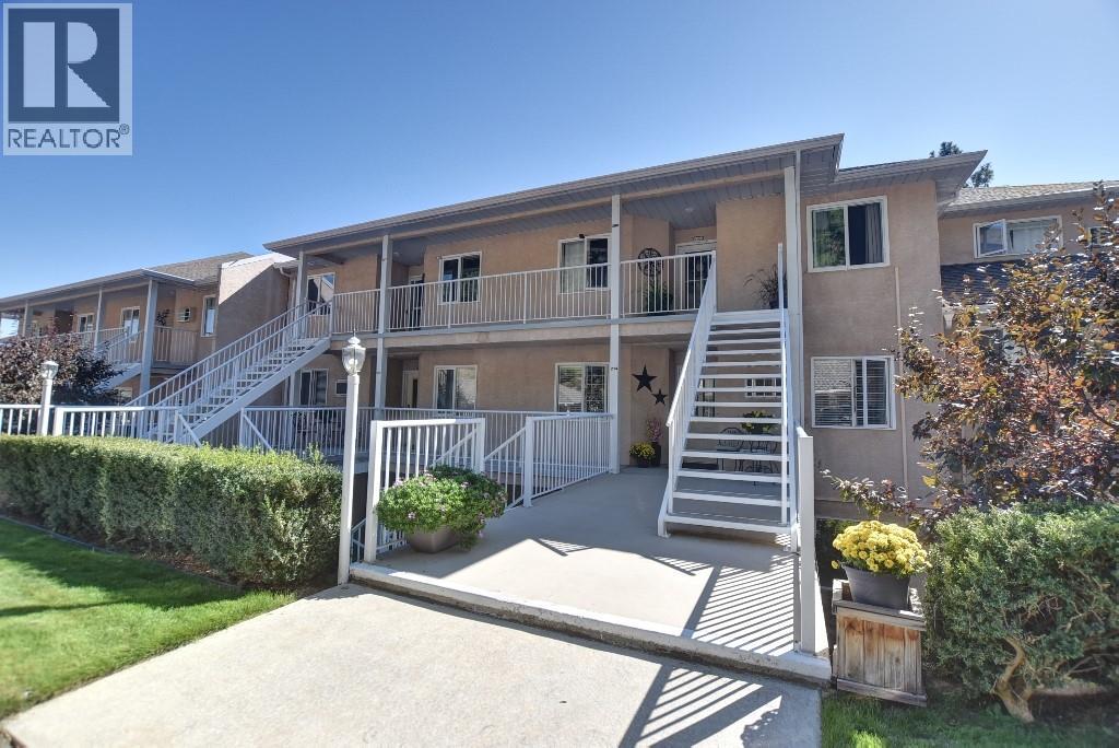 4630 Ponderosa Drive Unit 114, Peachland, BC V0H 1X5