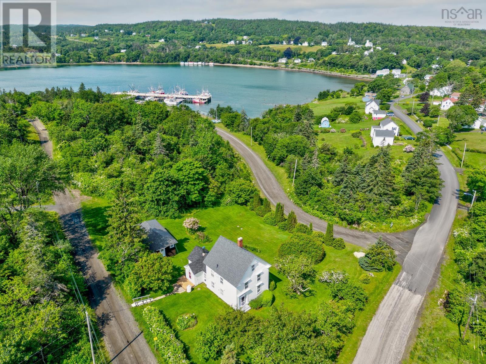 37 Sandy Cove, Digby, NS B0V 1A0 MLS 202309903 Houseful