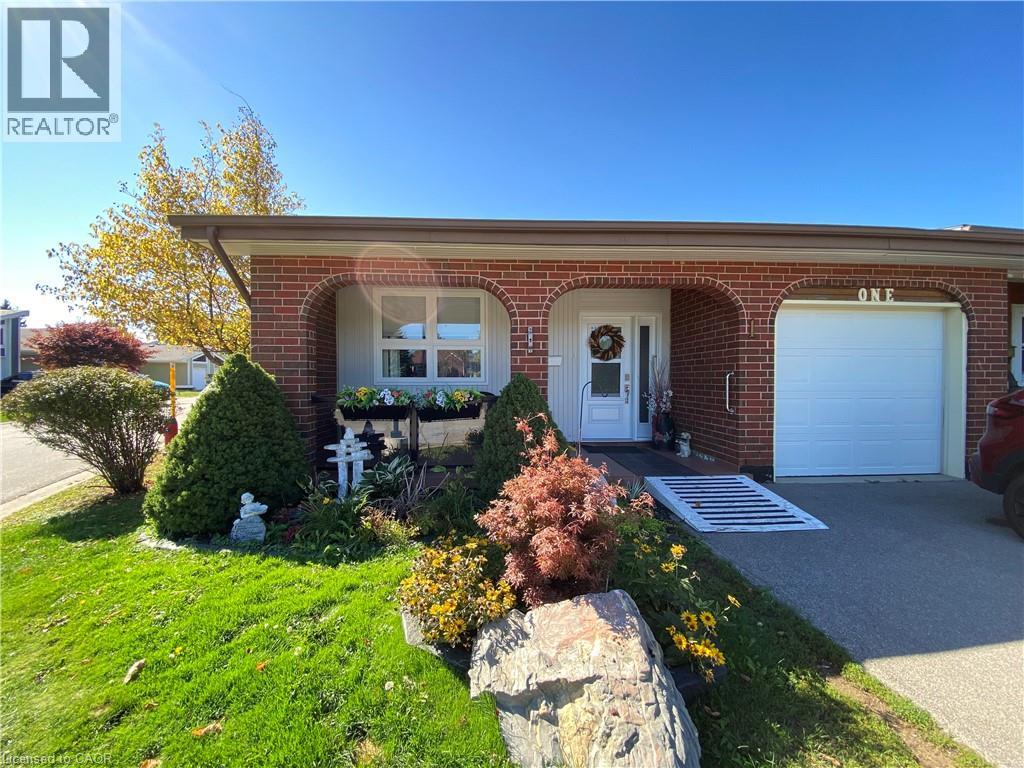 1 Monsignor Henkey Ter, Hamilton, ON L9B 2M2