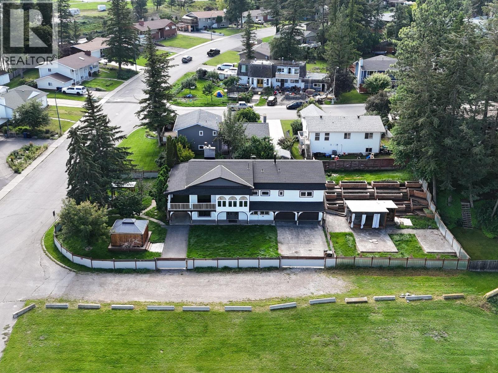 3 21st Avenue South, Cranbrook, BC V1C 3G9