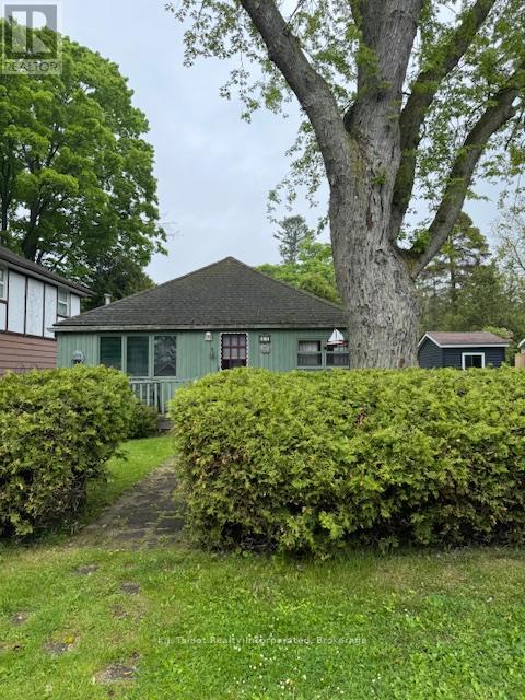 18 Tuyll St W, Bluewater, ON N0M 1G0