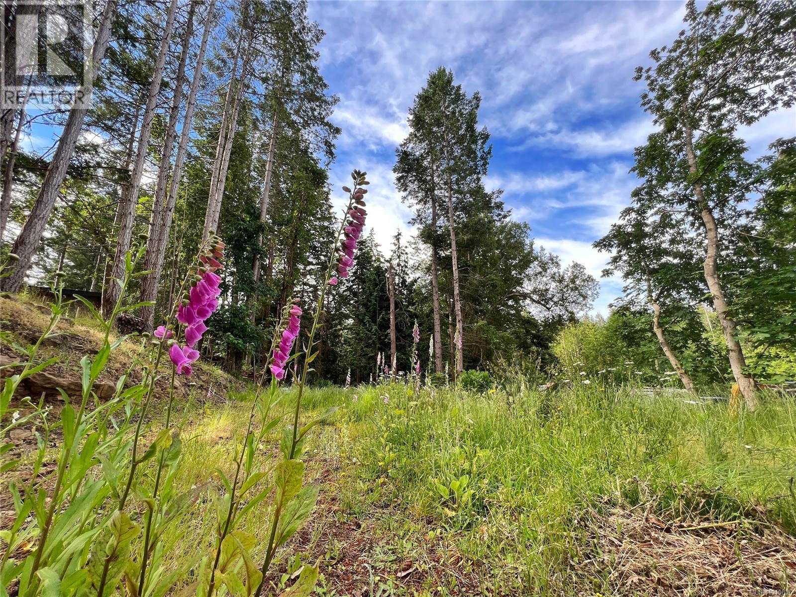 1 N Rd, Gabriola Island, BC V0R 1X7