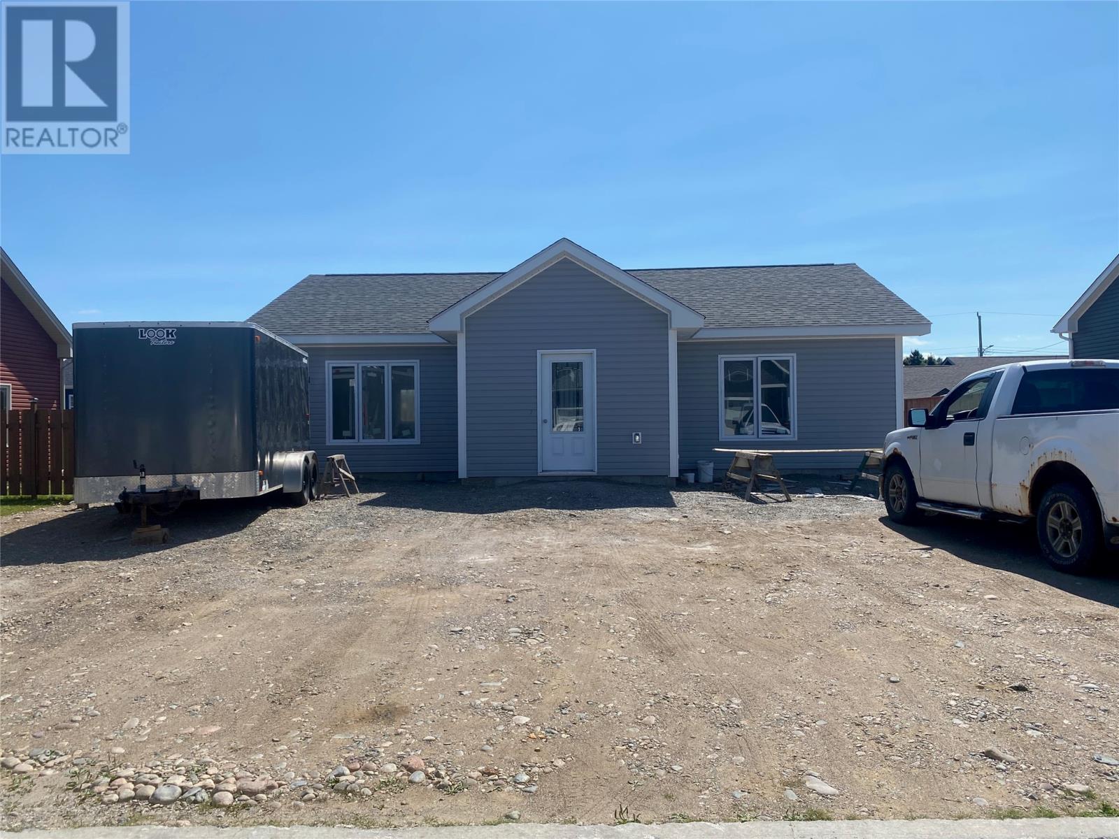 16 Simon Dr, Stephenville, NL A2N 0E9