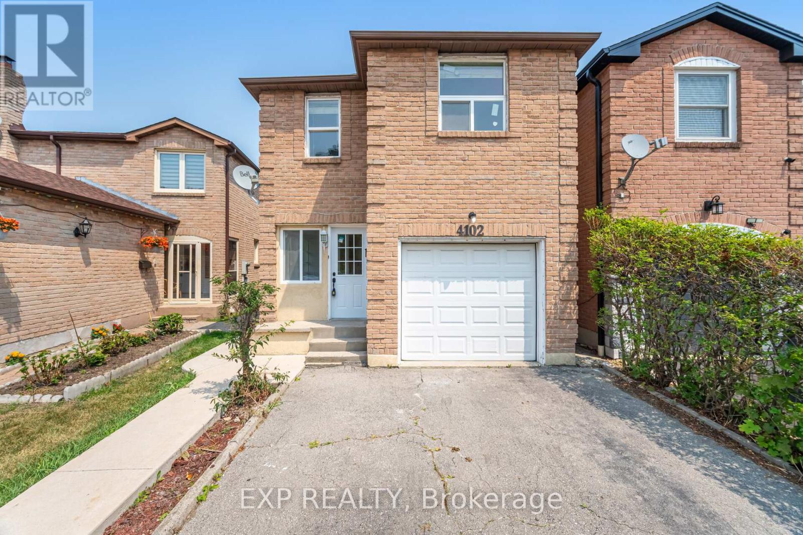 4102 Forest Fire Cres, Mississauga, ON L4W 3P5