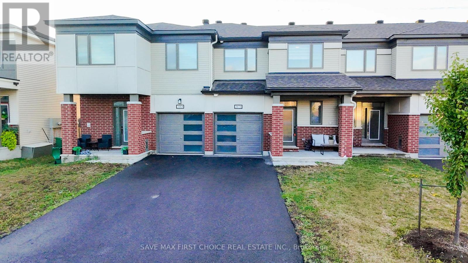 2070 Winsome Ter, Ottawa, ON K4A 5M9