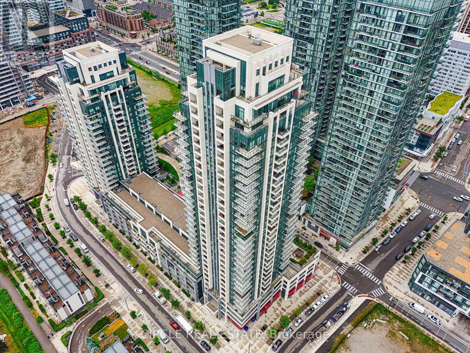 4055 Parkside Village Dr #04 Dr, Mississauga, ON L5B 0K8