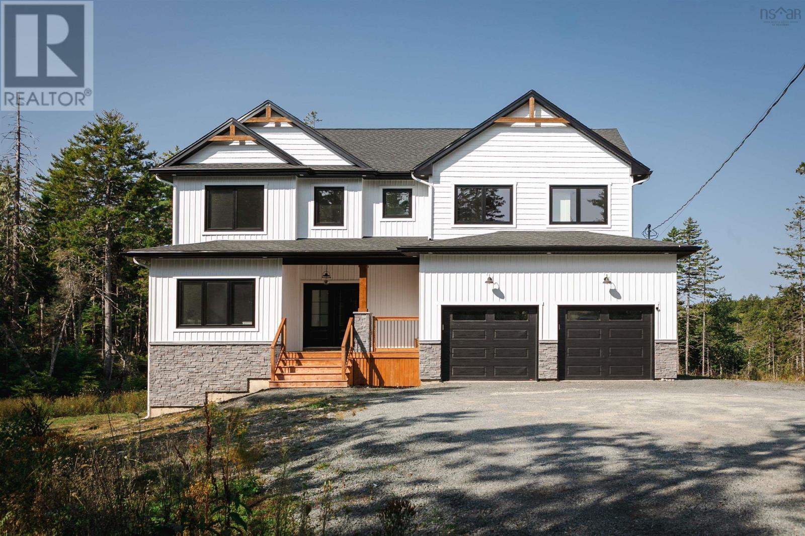 360 Oceanstone Dr, Upper Tantallon, NS B3Z 0A8