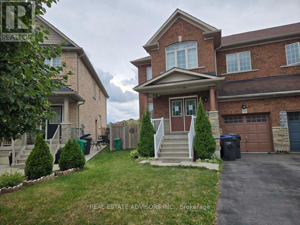 68 Delport Close, Brampton, ON L6P 1V2