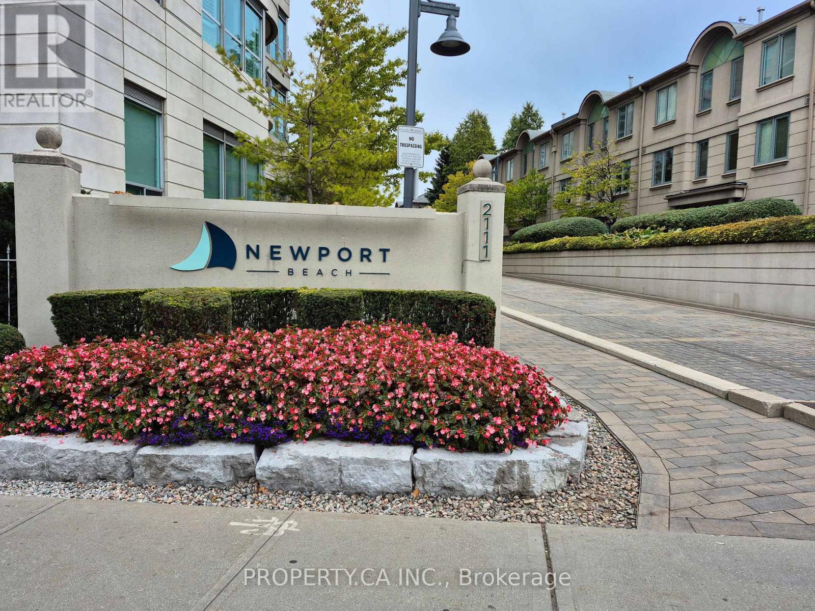 2111 Lake Shore Boulevard West, Toronto, ON M8V 4B2