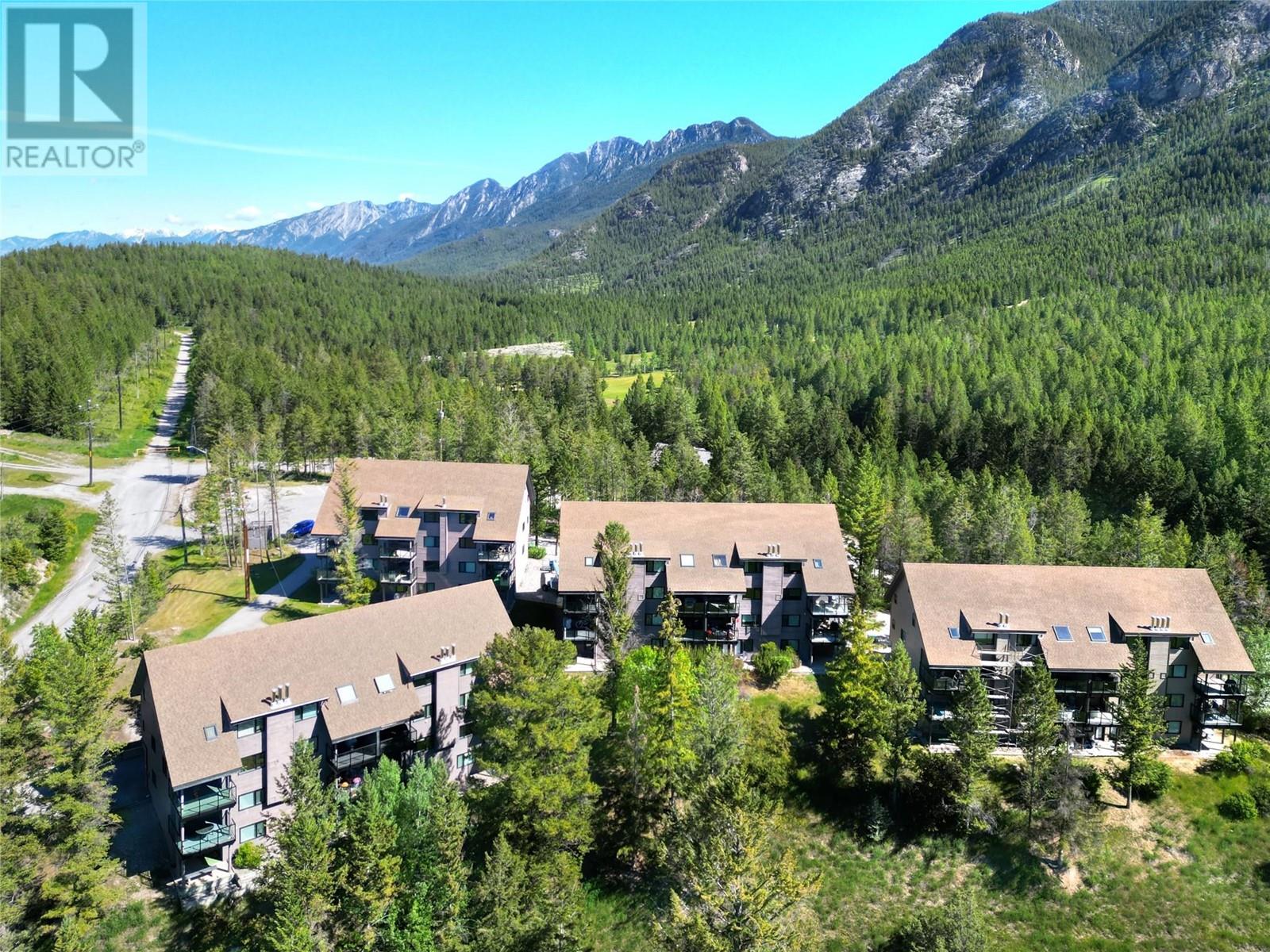 8040 Radium Golf Course Road Unit 9, Radium Hot Springs, BC V0A 1M0