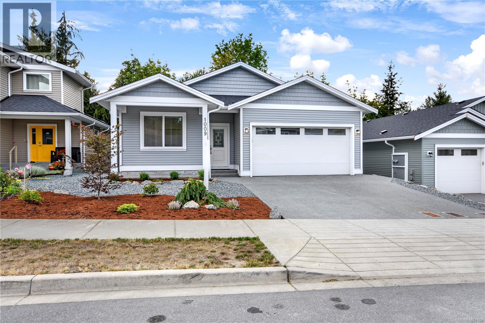1009 Rozzano Pl, Ladysmith, BC V9G 1P8