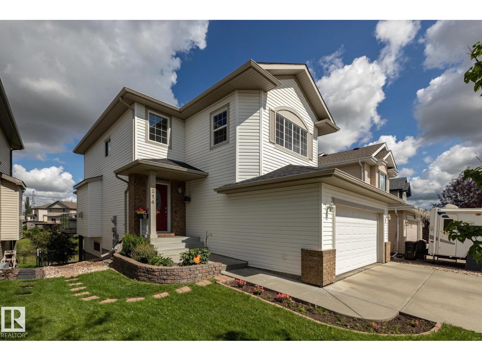 6 Av Sw Unit 8214, Edmonton, AB T6X 1L6