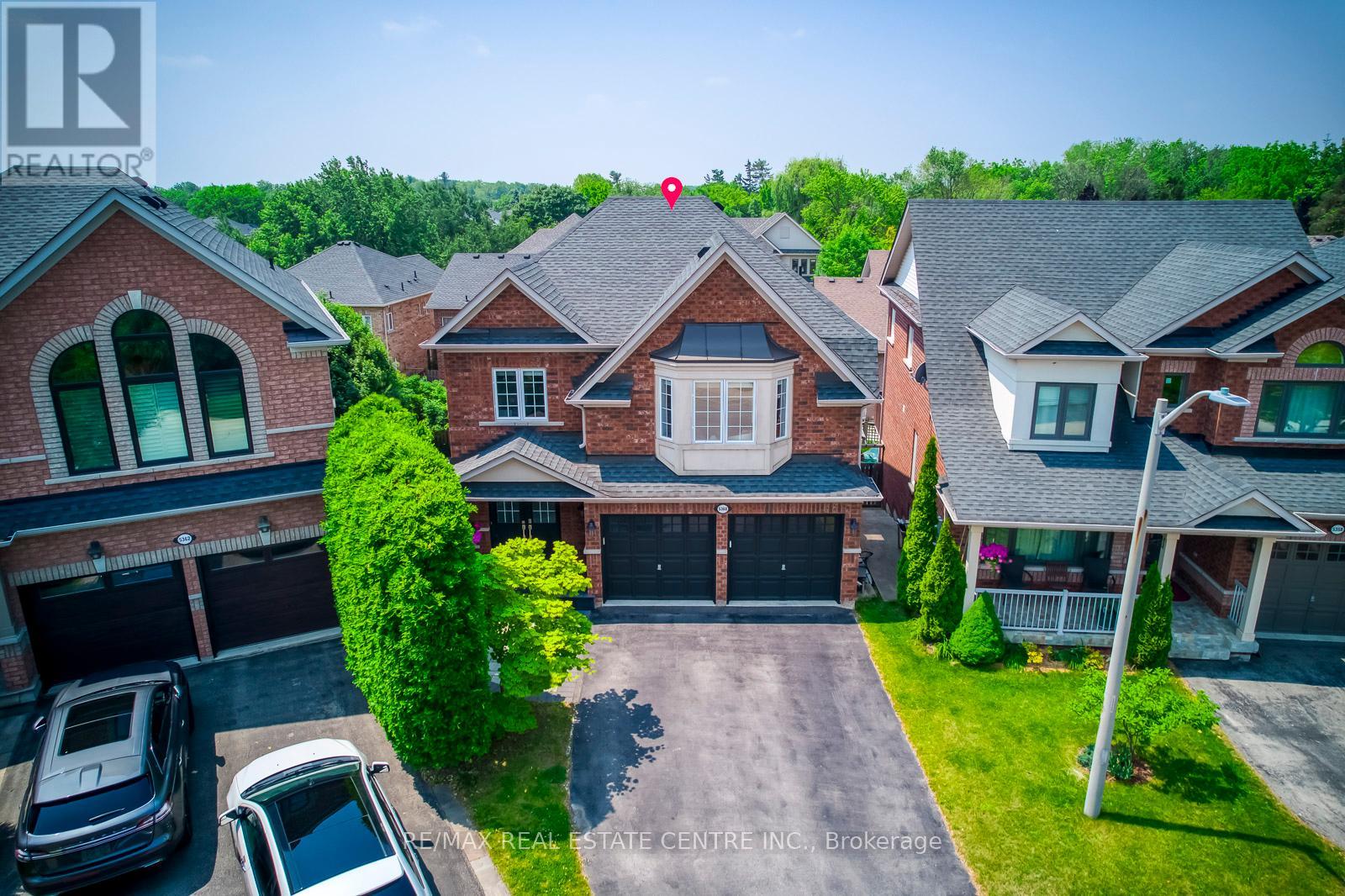 5360 Cachet Cres, Burlington, ON L7L 7N6