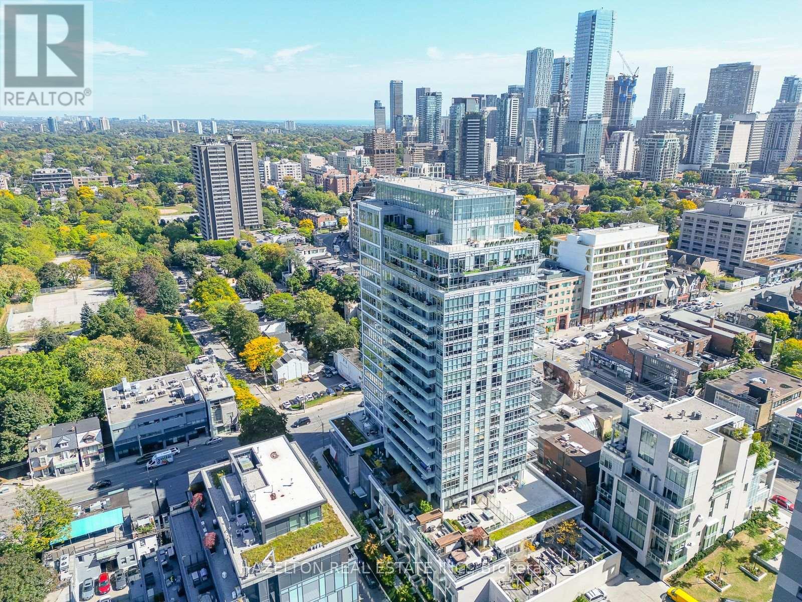 1605 170 Avenue Rd, Toronto, ON M5R 0A4