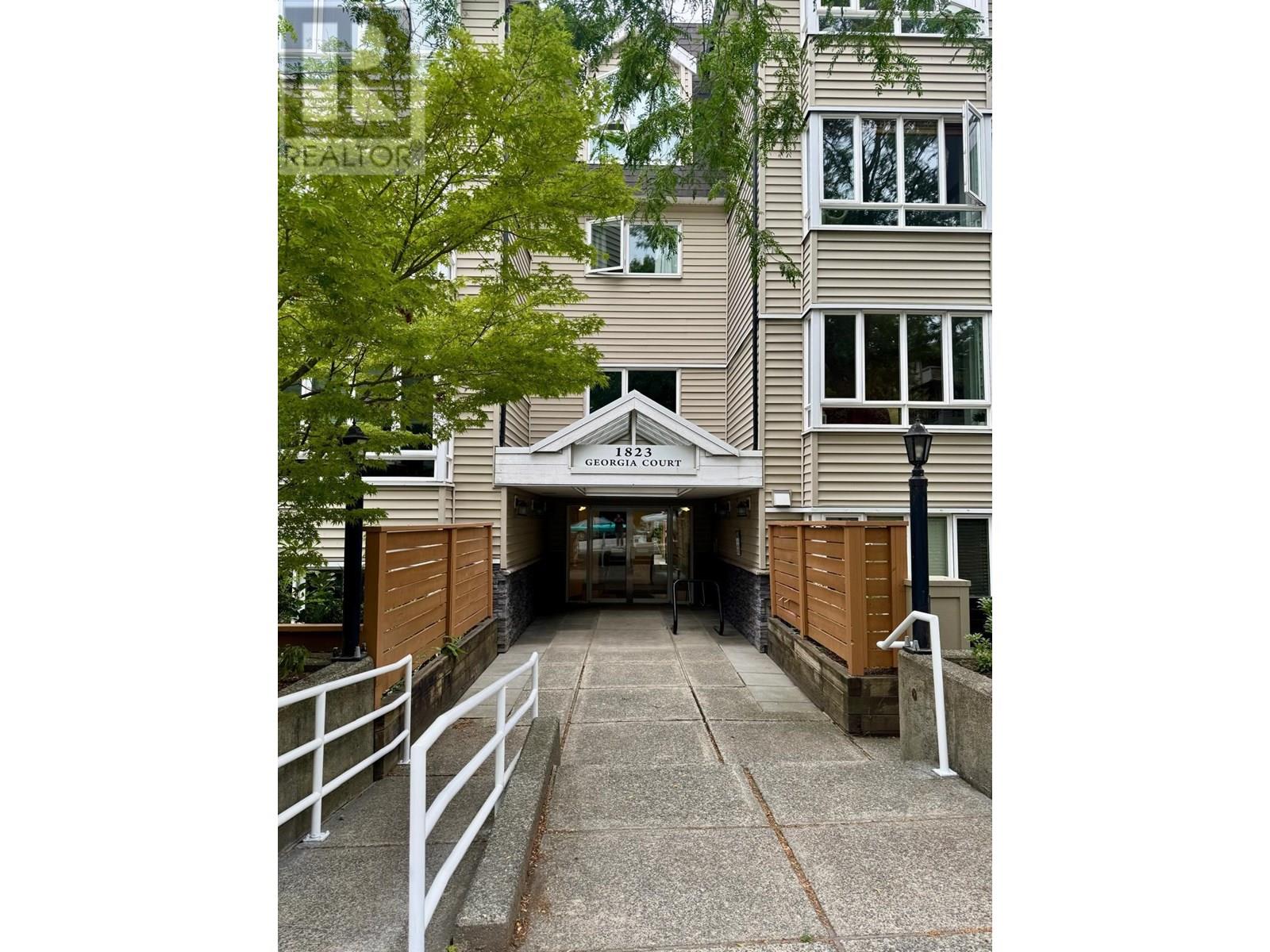 1823 E Georgia Street Unit 205, Vancouver, BC V5L 2B5