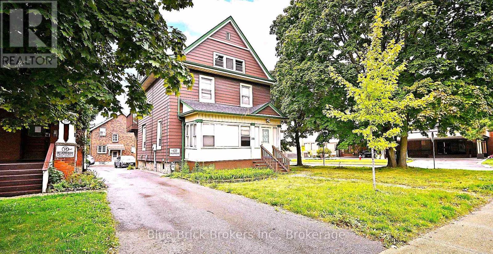 281 Main St N, Brampton, ON L6X 1N4