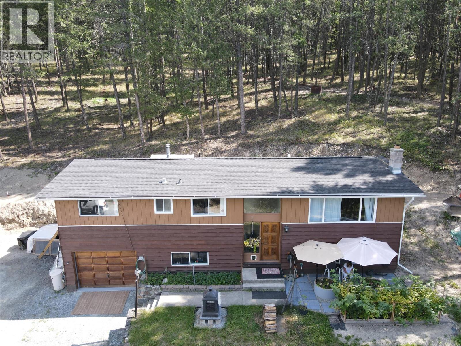785 Silver Creek Rd, Cranbrook, BC V1C 5A2