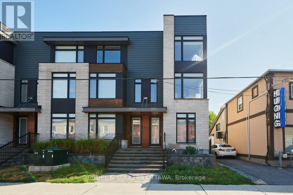 353 Booth St #e, Ottawa, ON K1R 7K1