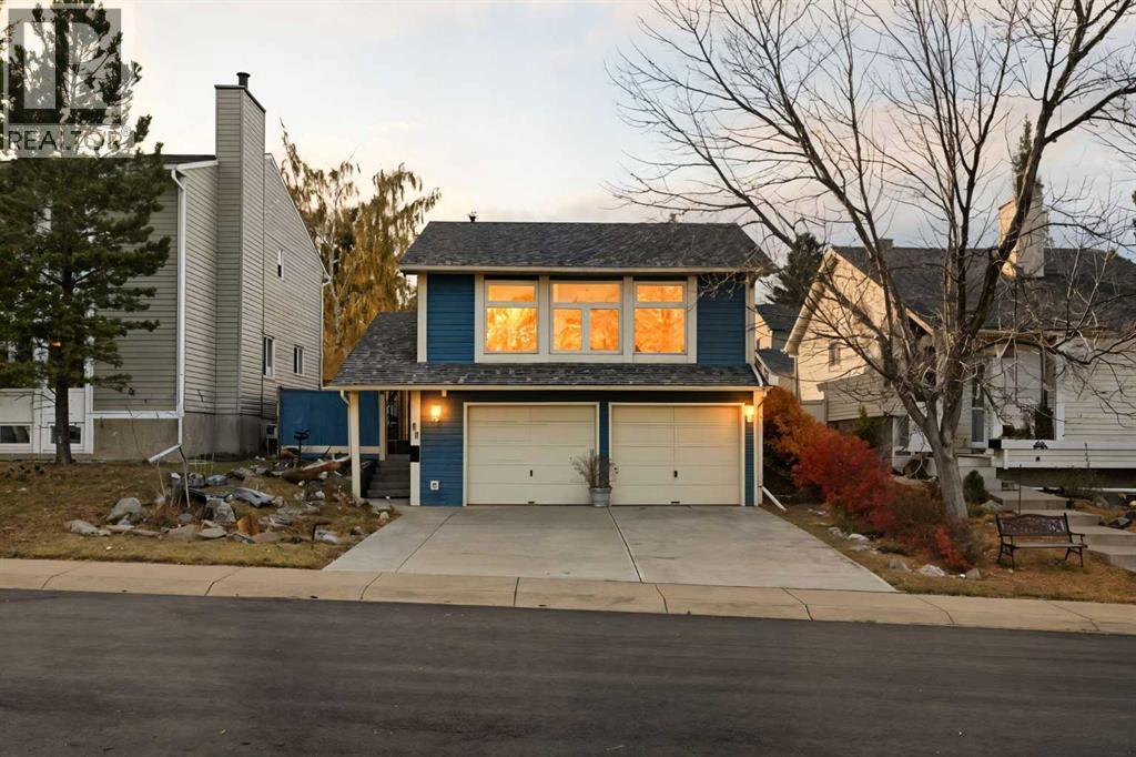 43 Macewan Glen Rd NW, Calgary, AB T3K 2J3