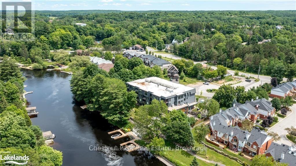 304 200 Anglo St, Bracebridge, ON P1L 1G4